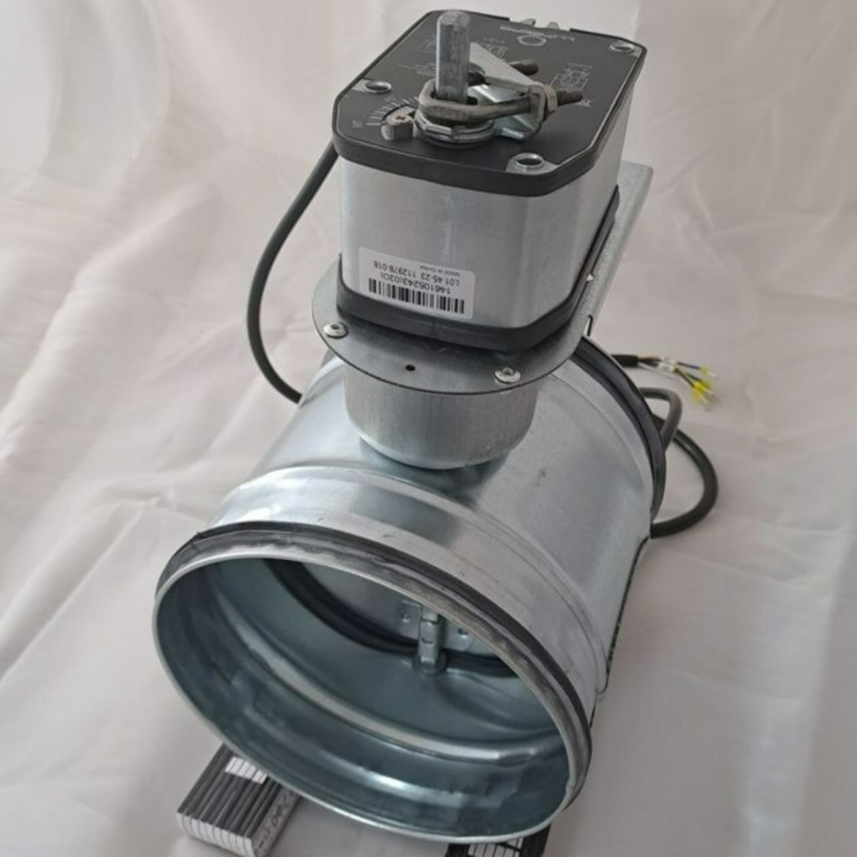 Absperrklappe mit Lufberg Federrücklauf Antrieb DA03S220(S) 230V Nennweite 80-200 – Bild 1