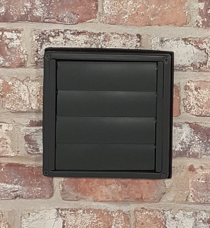 Wetterschutzgitter aus Edelstahl mit beweglichen Lamellen