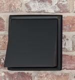 Wetterschutzgitter aus Edelstahl mit Haube und Klappenblatt in der Haube